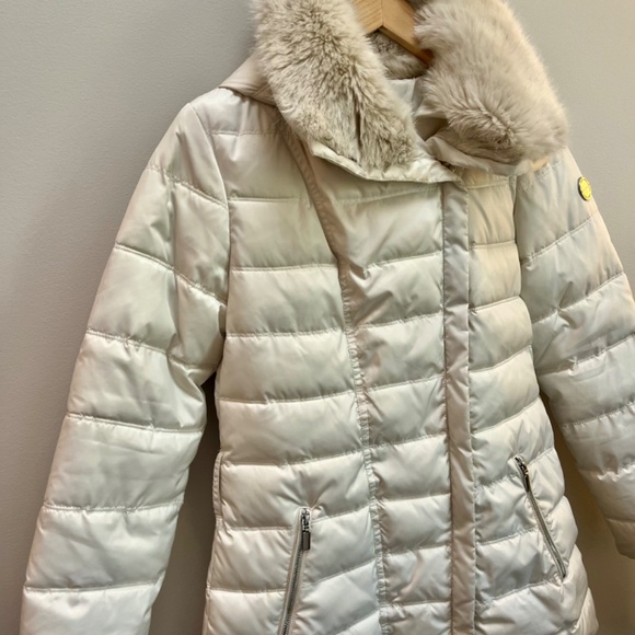 Woman's Laundry Cream Colored  Puffer Coat- Size XS - Picture 3 of 15